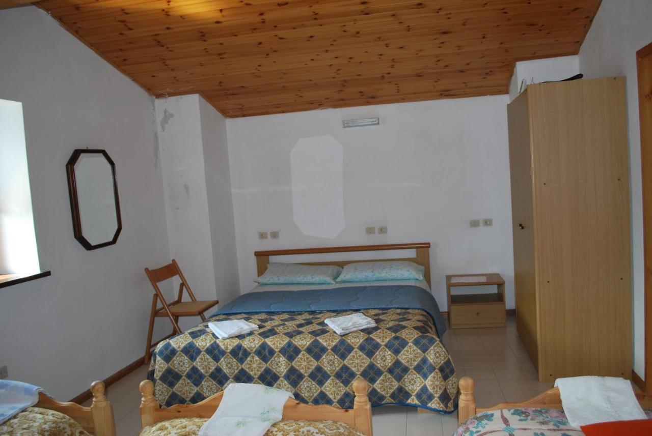 Rifugio Malga Grasia Caprizi エクステリア 写真