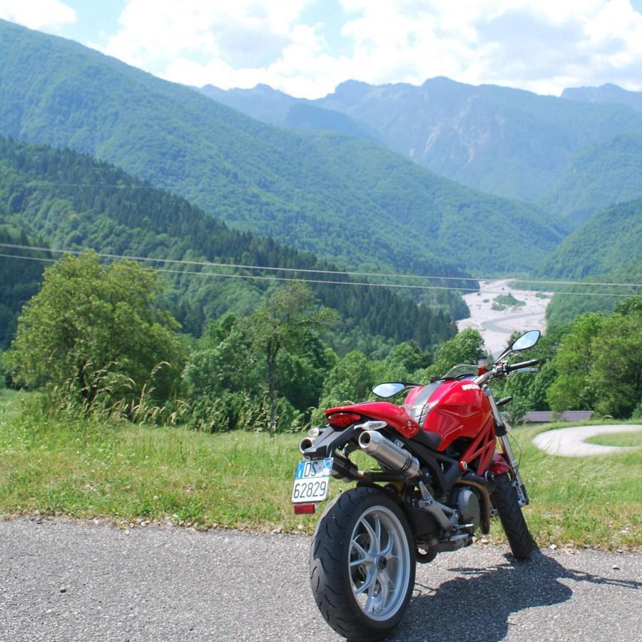 Rifugio Malga Grasia Caprizi エクステリア 写真